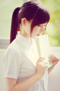 李华月电影